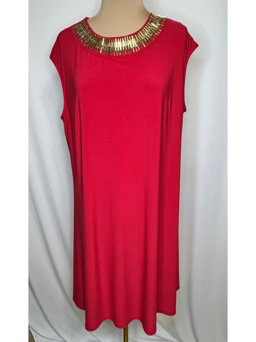 Red Dress Barn Sleeveless Dress 1X Gold Embellished Neckline Flowy Cleopatra